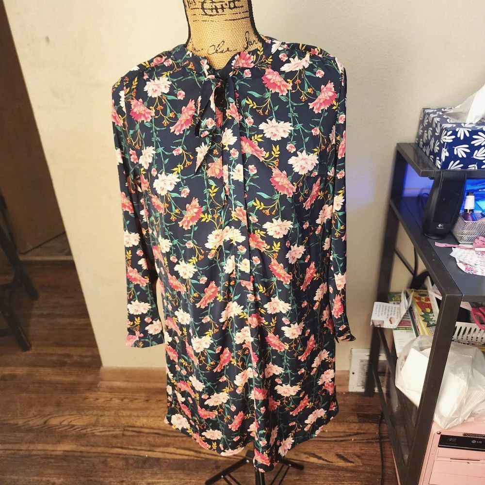 Old Navy Blue Floral Shift Dress Long Sleeve Cottagecore Indie Whimsical S NWT